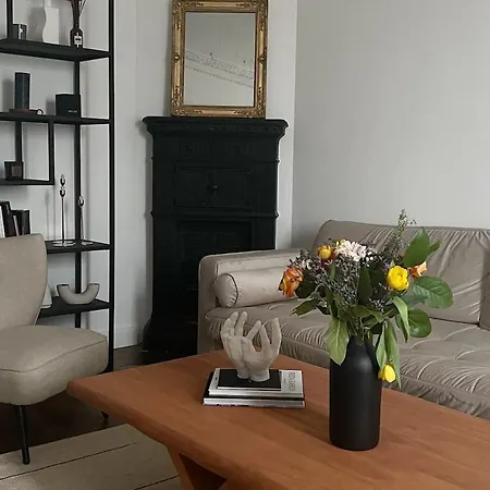 Apartment Bel Haussmanien *